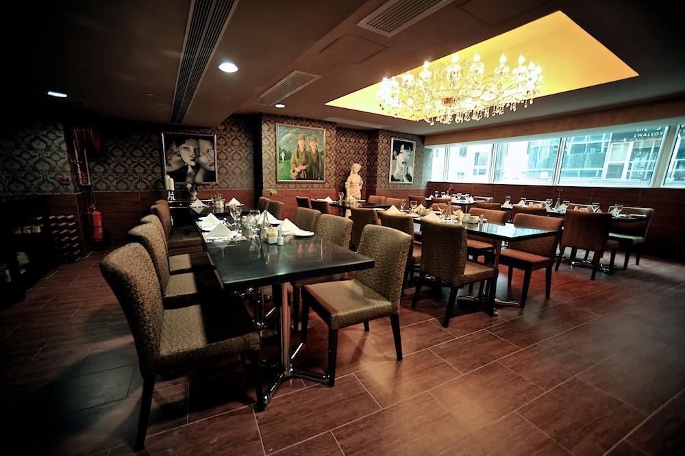 Ramada Grand Tsim Sha Tsui Otel Hong Kong Dış mekan fotoğraf